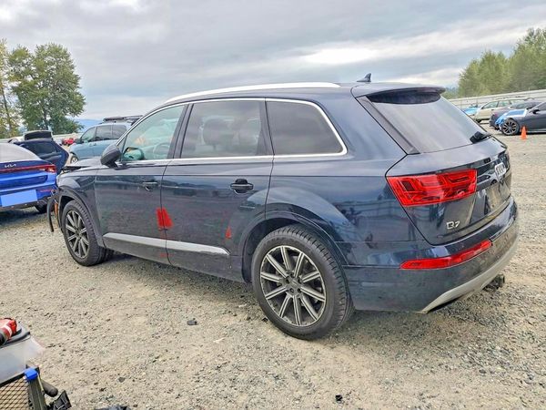 2017 AUDI Q7 quattro Premium Plus