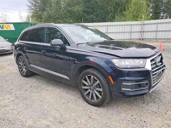 2017 AUDI Q7 quattro Premium Plus