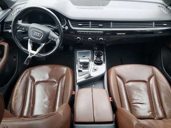 2017 AUDI Q7 quattro Premium Plus
