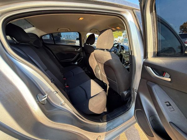 2015 MAZDA 3 Sport/GX