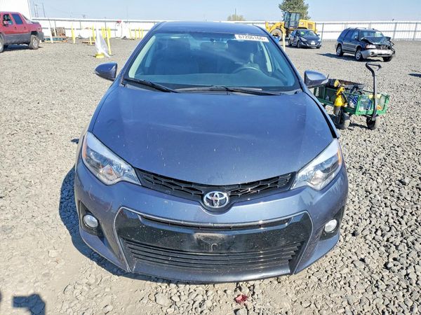 2016 TOYOTA COROLLA