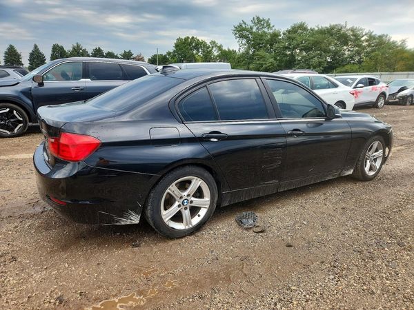 2013 BMW 320 SA