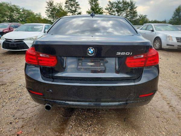 2013 BMW 320 SA