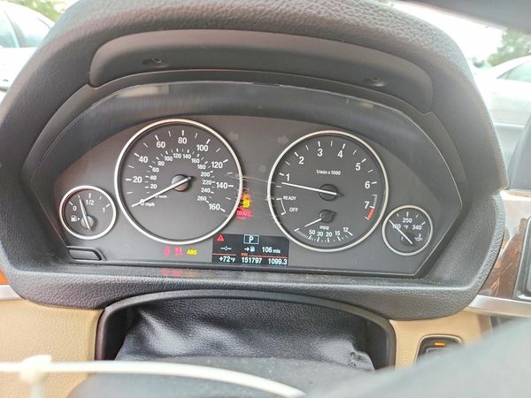 2013 BMW 320 SA