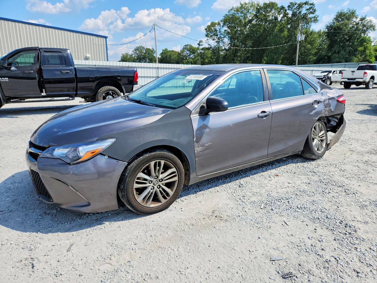 2015 TOYOTA CAMRY