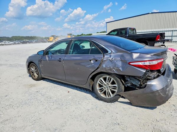 2015 TOYOTA CAMRY