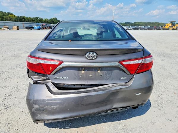 2015 TOYOTA CAMRY