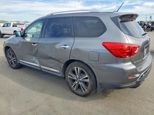 2018 NISSAN PATHFINDER
