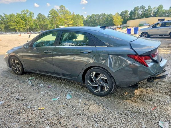 2024 HYUNDAI ELANTRA