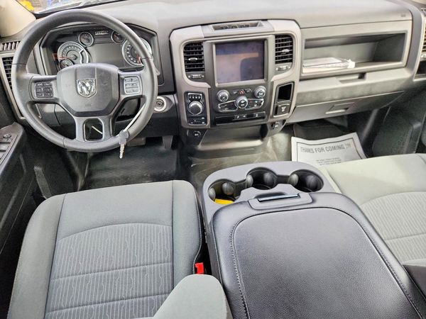 2023 RAM 1500 CLASSIC Tradesman