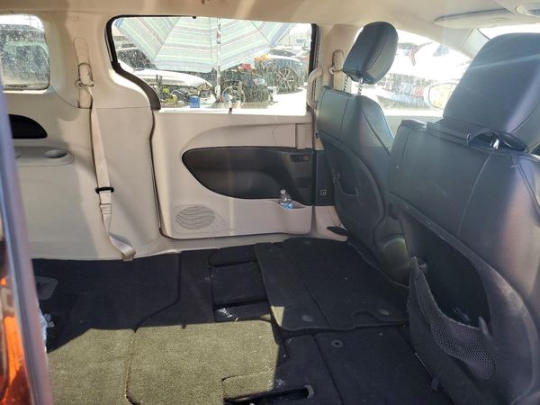 2017 CHRYSLER PACIFICA Touring L
