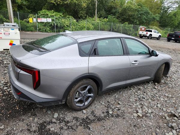 2026 KIA K4 LX, LXS