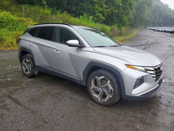 2022 HYUNDAI TUCSON