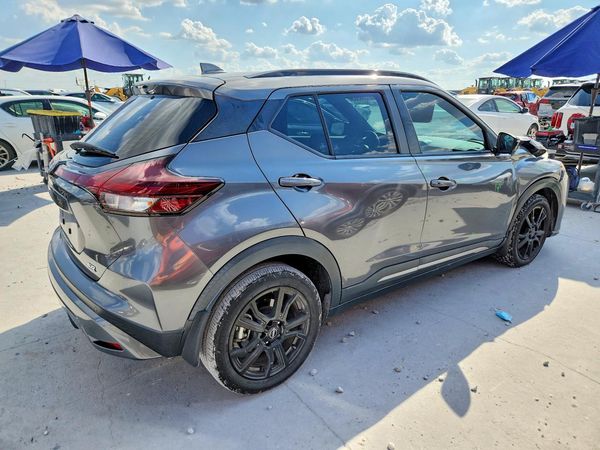 2023 NISSAN KICKS