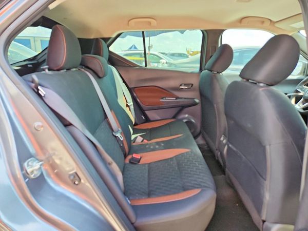 2023 NISSAN KICKS