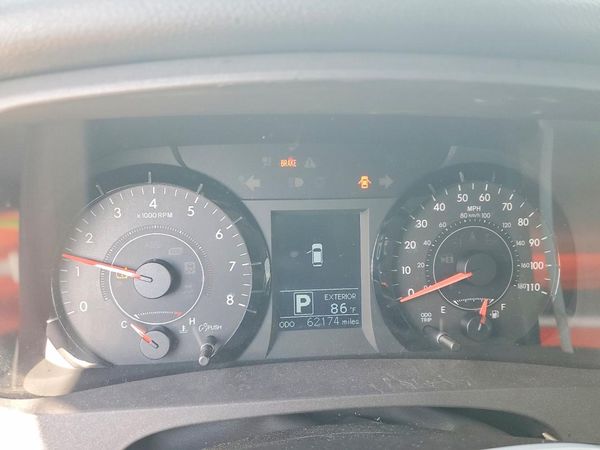 2015 TOYOTA SIENNA