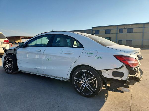 2019 MERCEDES-BENZ CLA