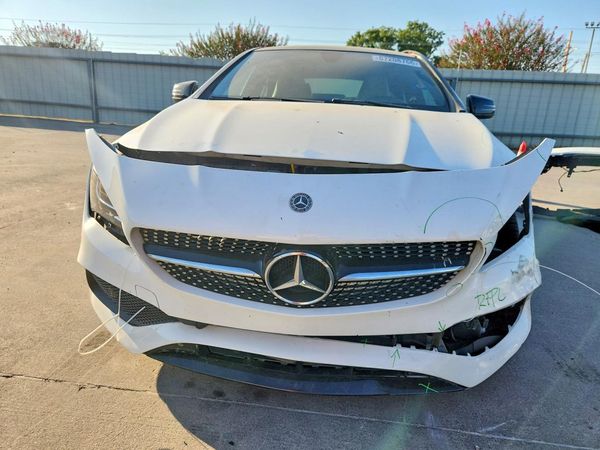 2019 MERCEDES-BENZ CLA