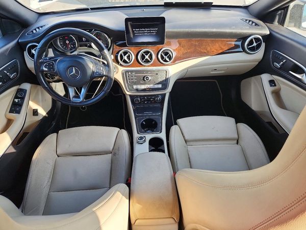 2019 MERCEDES-BENZ CLA
