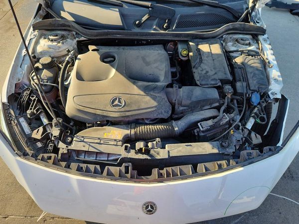 2019 MERCEDES-BENZ CLA