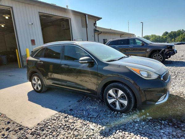 2018 KIA NIRO