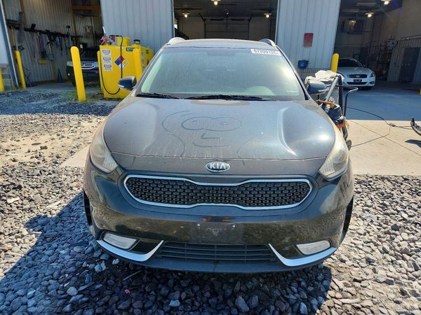 2018 KIA NIRO