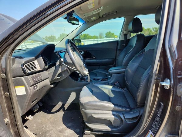 2018 KIA NIRO