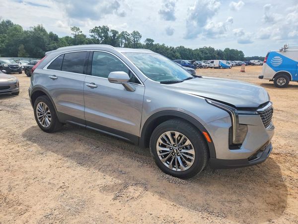 2024 CADILLAC XT4