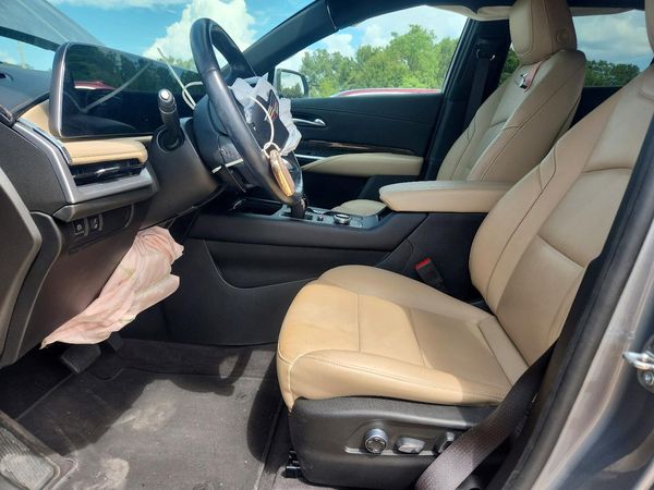 2024 CADILLAC XT4