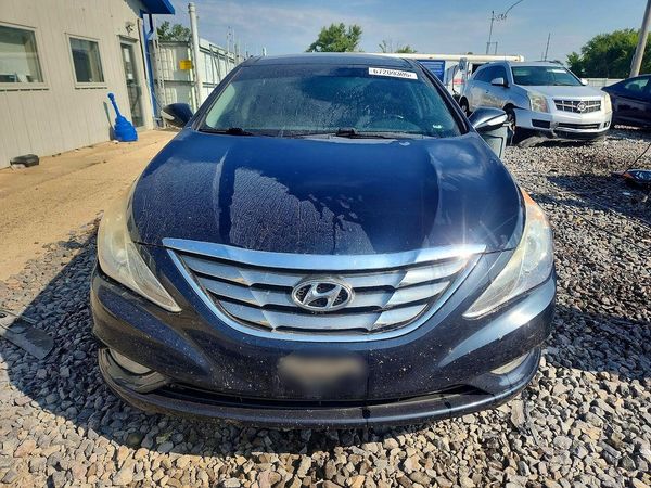 2013 HYUNDAI SONATA