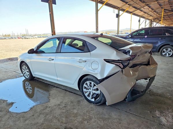 2019 HYUNDAI ACCENT SE and SEL