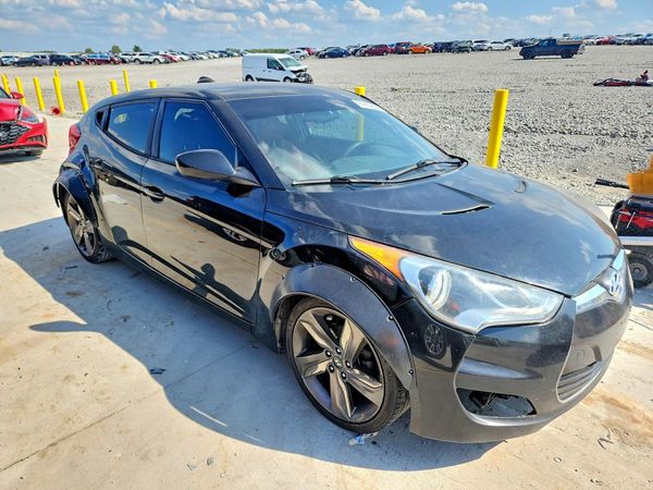 2013 HYUNDAI VELOSTER