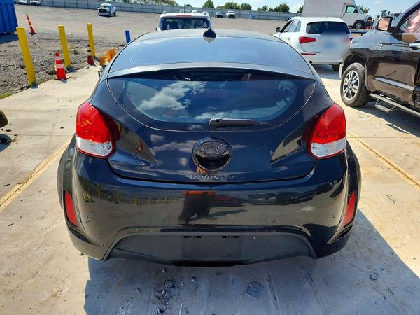2013 HYUNDAI VELOSTER