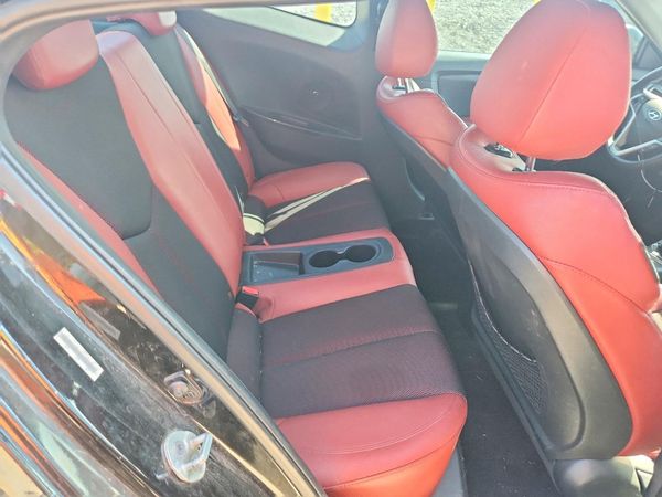 2013 HYUNDAI VELOSTER