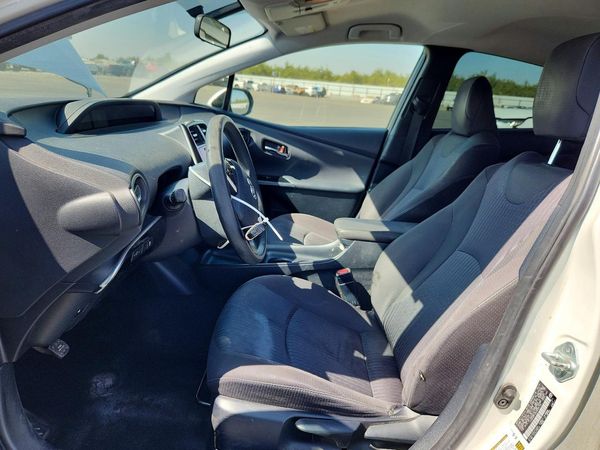 2016 TOYOTA PRIUS