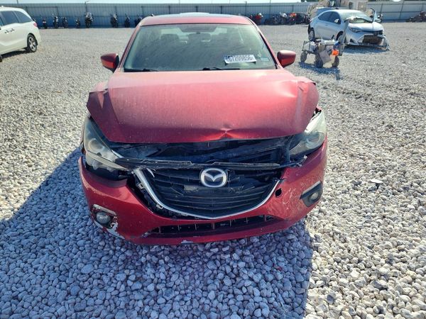 2015 MAZDA 3