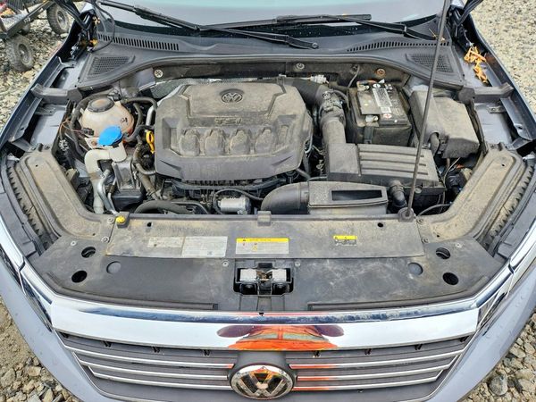 2022 VOLKSWAGEN PASSAT