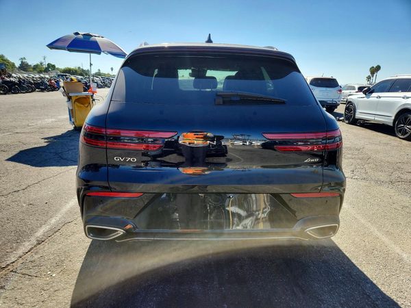 2026 GENESIS GV70