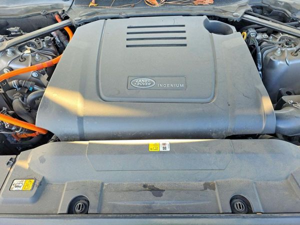 2021 LAND ROVER RANGE ROVER P400e HSE