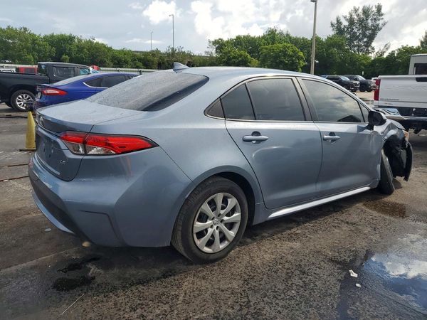 2020 TOYOTA COROLLA