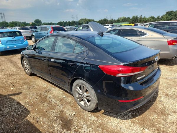 2017 HYUNDAI ELANTRA