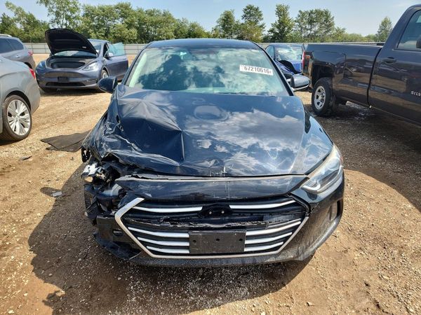 2017 HYUNDAI ELANTRA