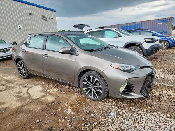 2017 TOYOTA COROLLA