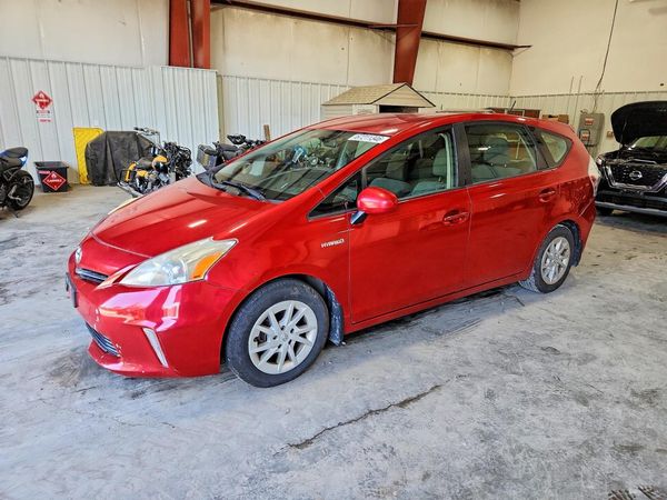 2012 TOYOTA PRIUS — Front 3/4
