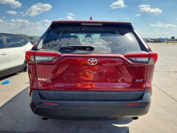 2021 TOYOTA RAV4