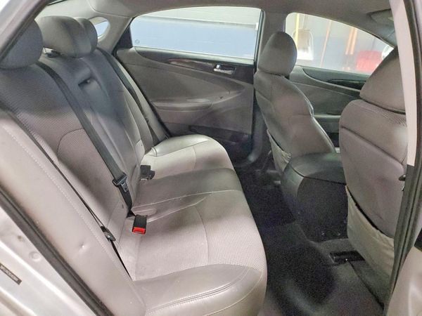 2014 HYUNDAI SONATA
