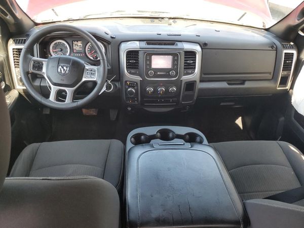 2024 RAM 1500 CLASSIC