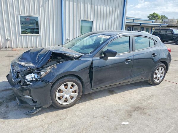 2015 MAZDA 3