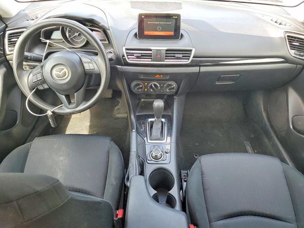 2015 MAZDA 3