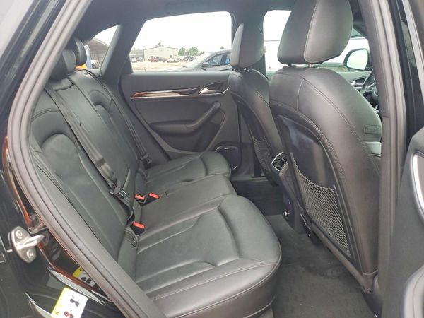 2016 AUDI Q3 quattro Prestige